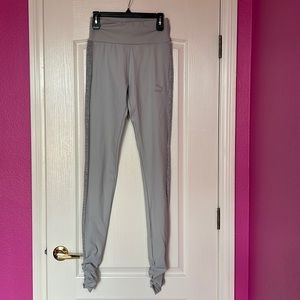 Gray puma leggings